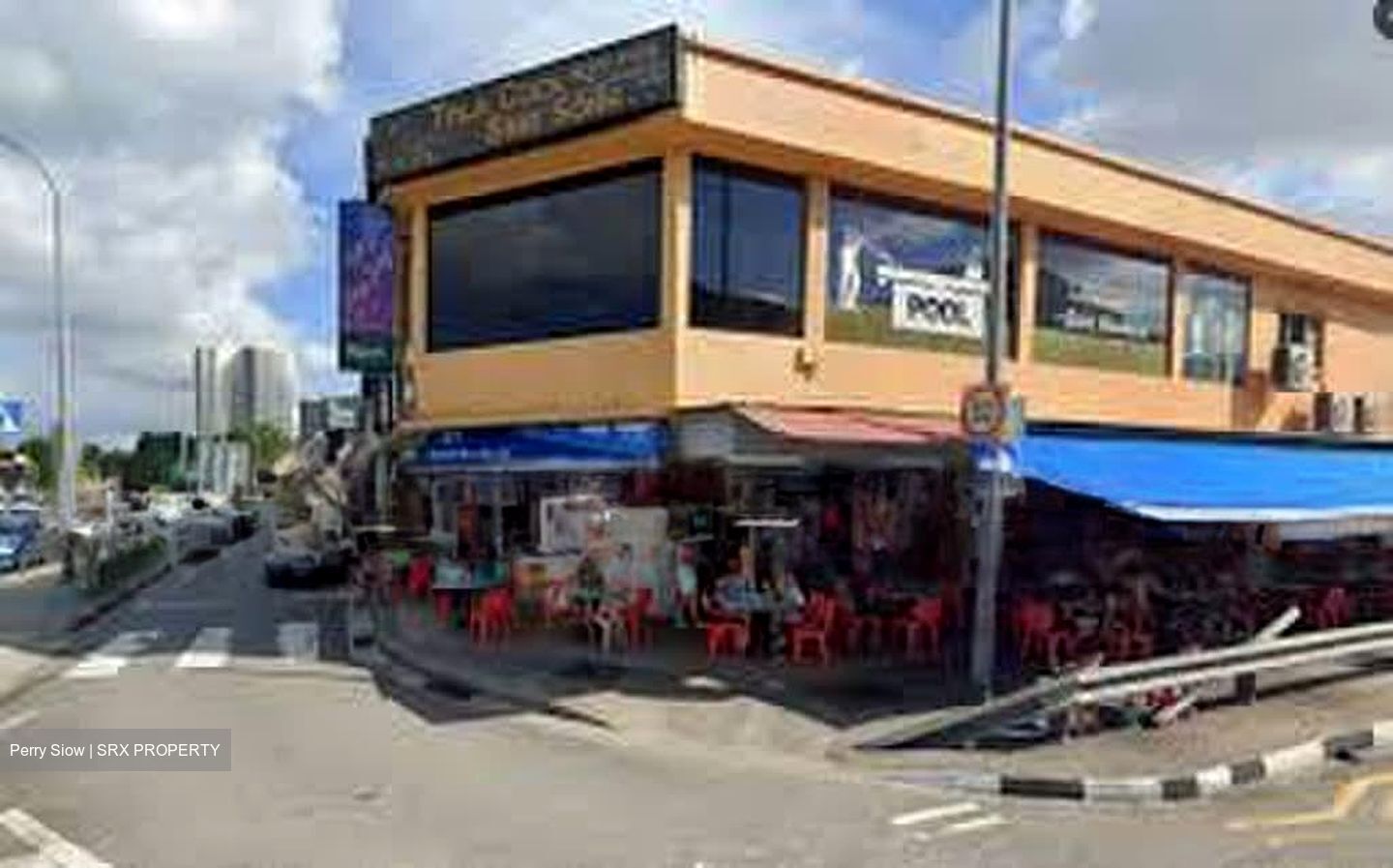 Upper Thomson Road (D20), Retail #594506911